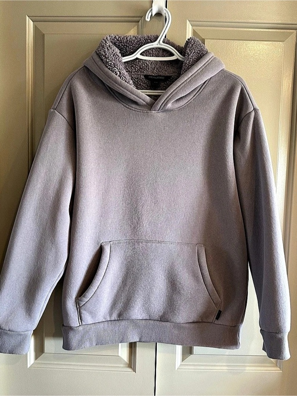 Realtree Sherpa Lined Hoodie in Purple M